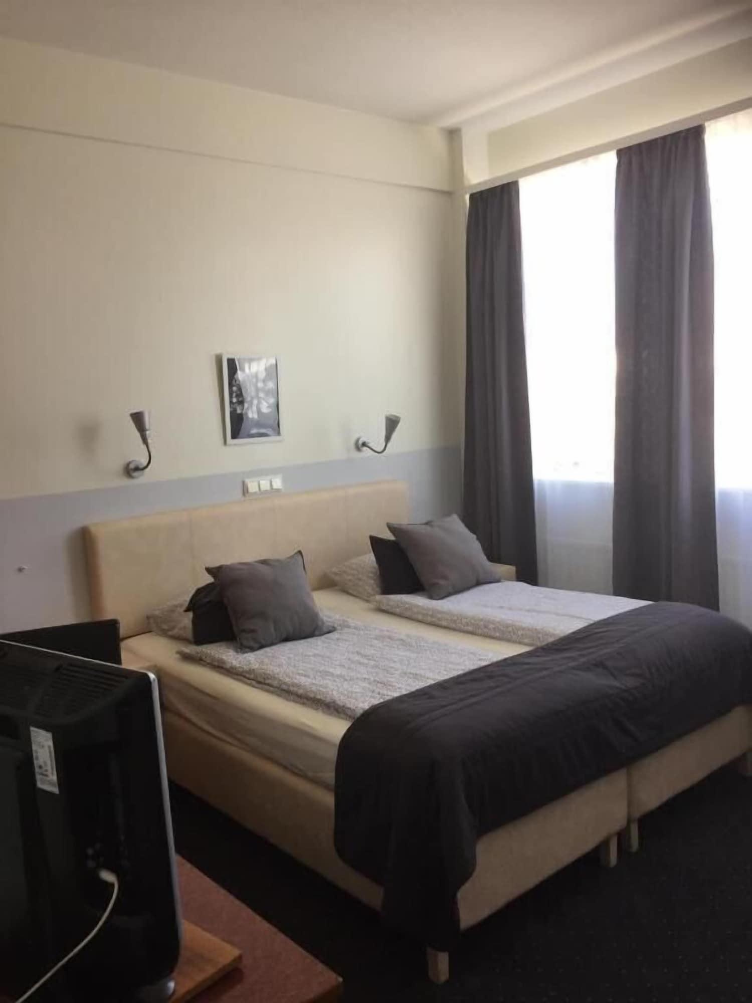 Arctic Comfort Hotel เรคยาวิก ภายนอก รูปภาพ